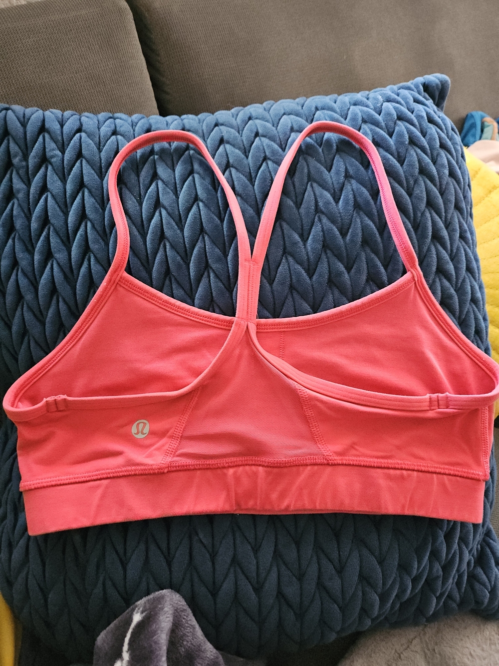 Lululemon 6 Classic Pink Magenta Strappy Sports Bra